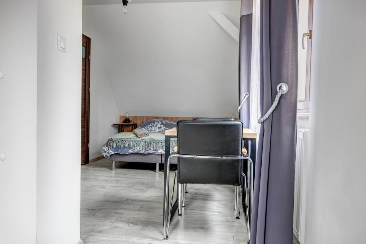 Willa Pod Zegarem - W Cenie Parking, Szybkie Wifi, Duzy Ogrod, Wiata Grilowa! Krynica Zdroj Dış mekan fotoğraf