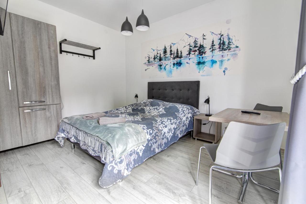 Willa Pod Zegarem - W Cenie Parking, Szybkie Wifi, Duzy Ogrod, Wiata Grilowa! Krynica Zdroj Dış mekan fotoğraf